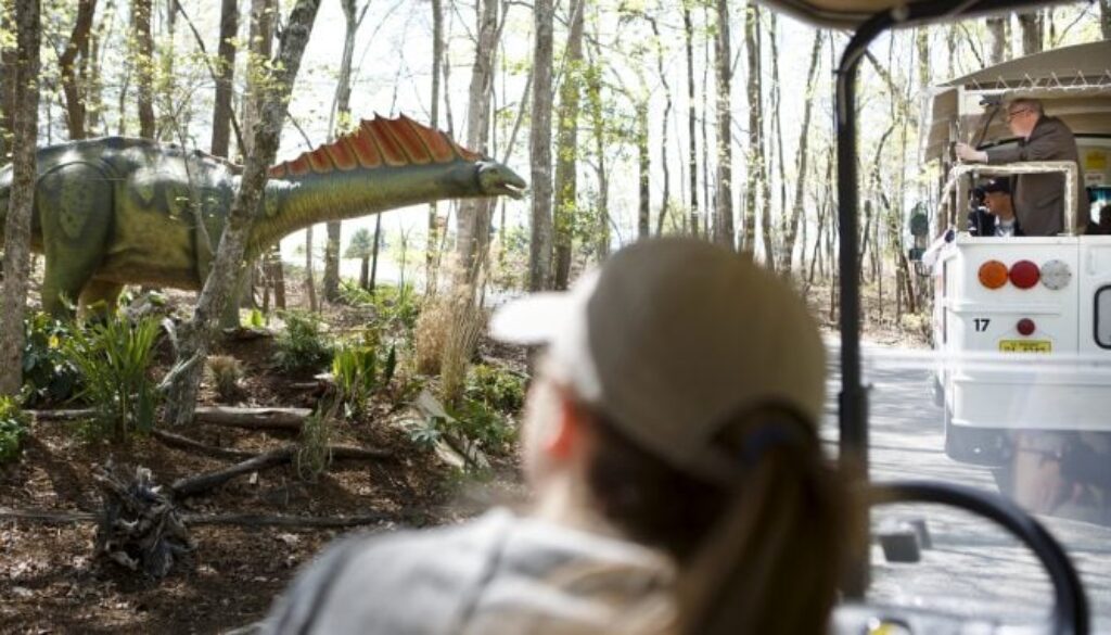 14996_041117_zoo_mg_02o-678x381