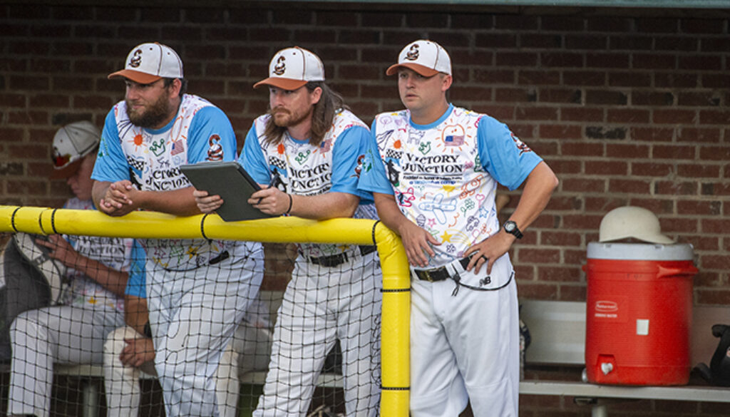 5.Copperhead-coaches