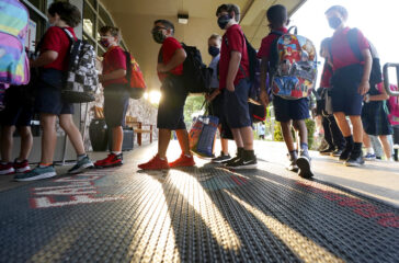 APTOPIX Virus Outbreak Texas Schools