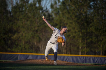 Luke Thomas baseball pitching 2022