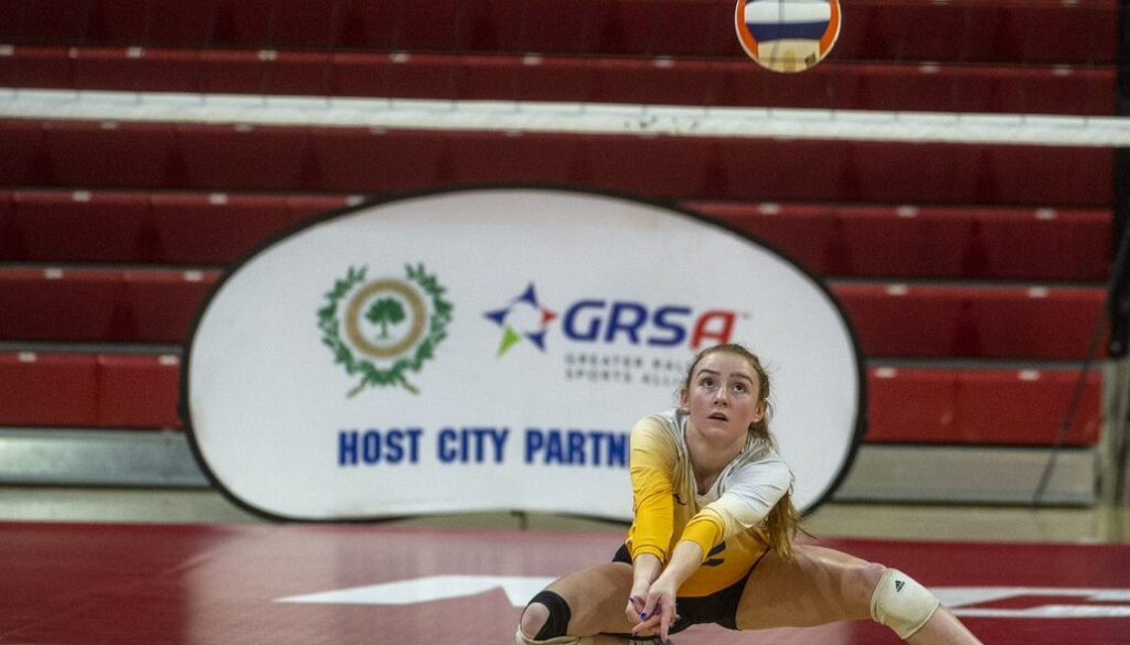 SWR volley Coley Shiflet from 2021