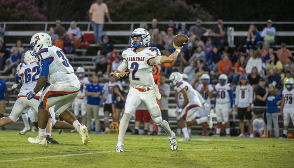 Randleman QB Christian Long 2022 throw at Asheboro