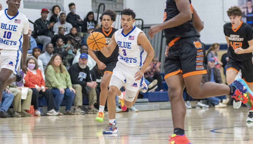 Asheboro boys Tanner Marsh fastbreak Jan2023