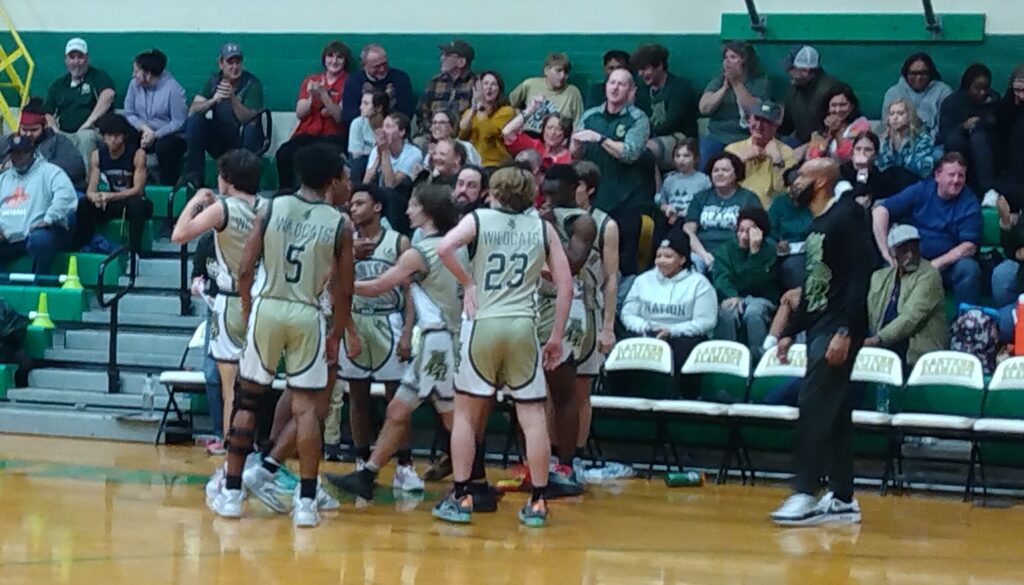 Eastern Randolph boys basketball photo