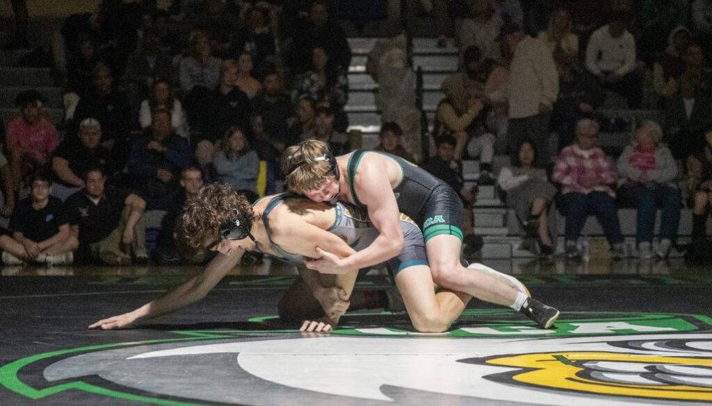 UCA wrestling Carson Robinson v ER Bryce Foland Feb2023