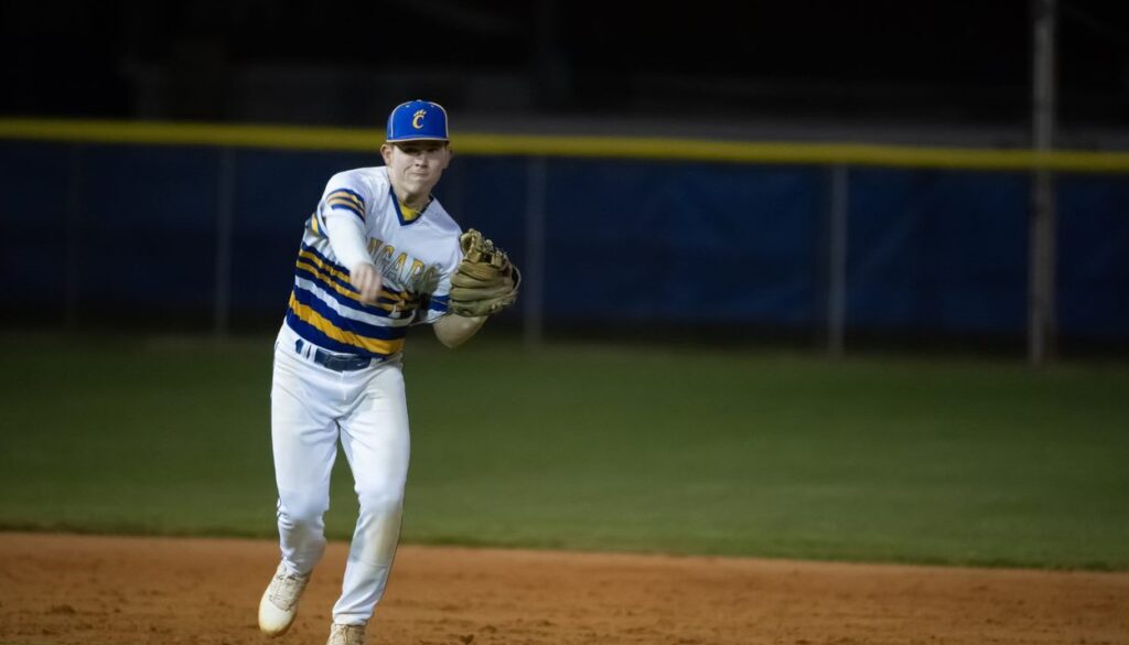 SWR baseball Tyler Parks throws March2023