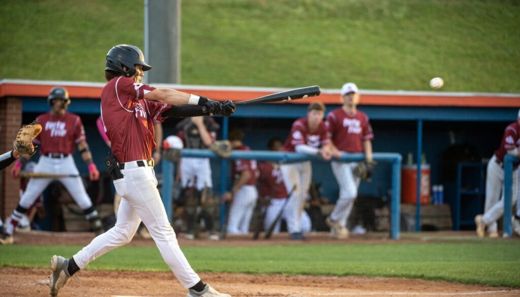Post 45 Pierce Leonard batting spring2023